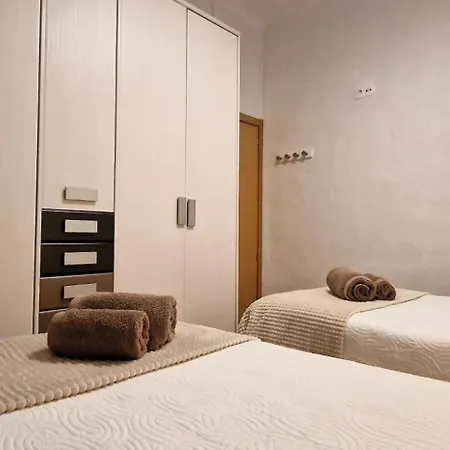 Ds Puente-romano Apartment *